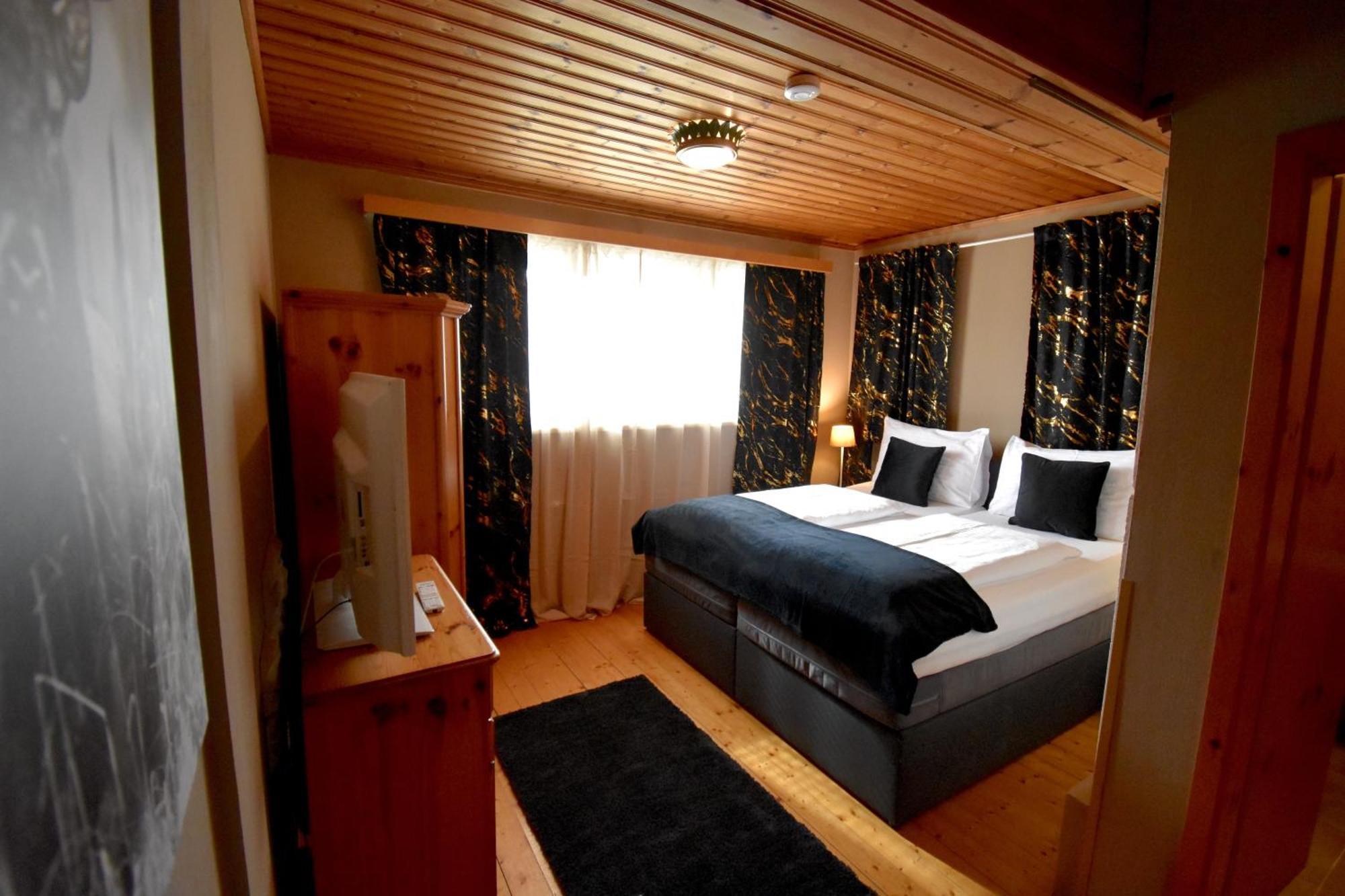 Amoria Secret Escape Woerthersee - Adults Only Wellness & Self Check-In Krumpendorf Zimmer foto